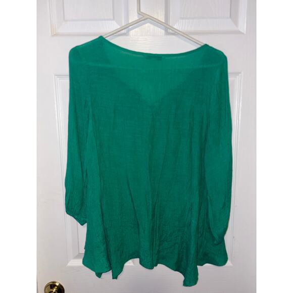 Counterpart green boho embroidered tunic size large
1493 - Picture 4 of 4